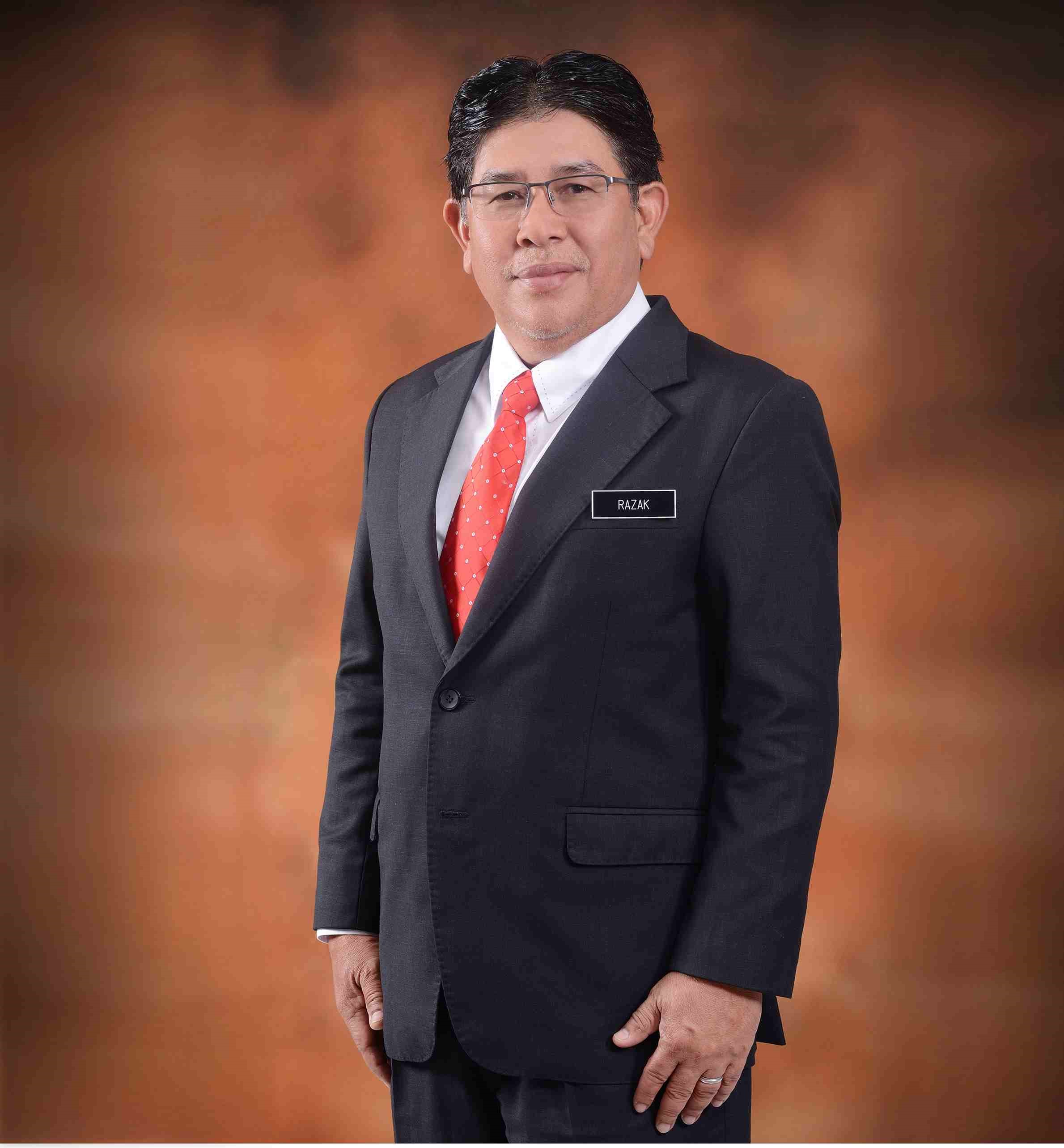 <b>Y. B. Dato' Seri Abdul Razak bin Jaafar</b>
